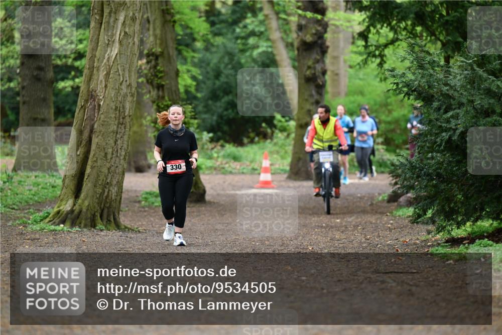 19.04.2026 - Hammer Lauf Dr. Thomas Lammeyer http://msf.ph/oto/9534505 19.04.2026 10:16:52 Laufen 330 meine-sportfotos.de