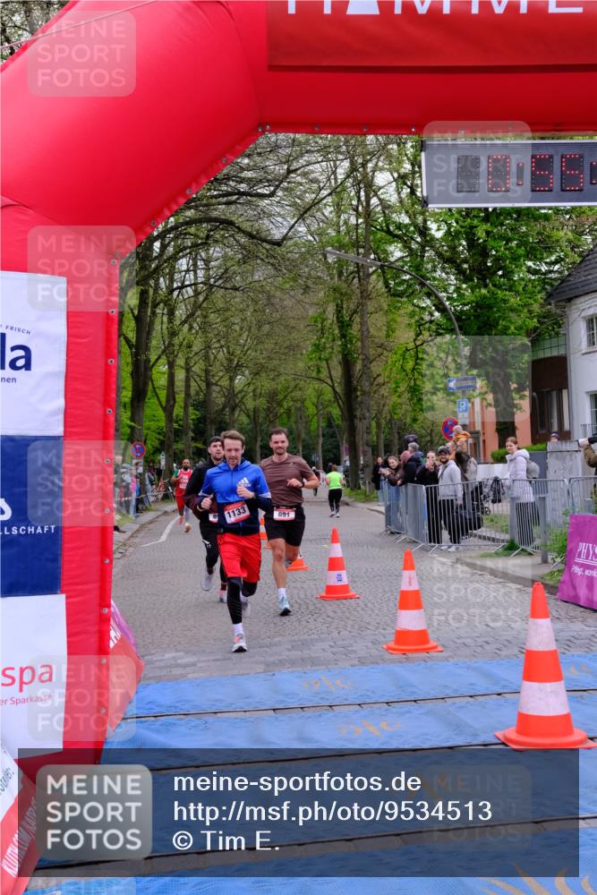 19.04.2026 - Hammer Lauf Tim E. http://msf.ph/oto/9534513 19.04.2026 10:40:19 Ziel 178, 343, 891, 1124, 1133, 1304, 1872 meine-sportfotos.de
