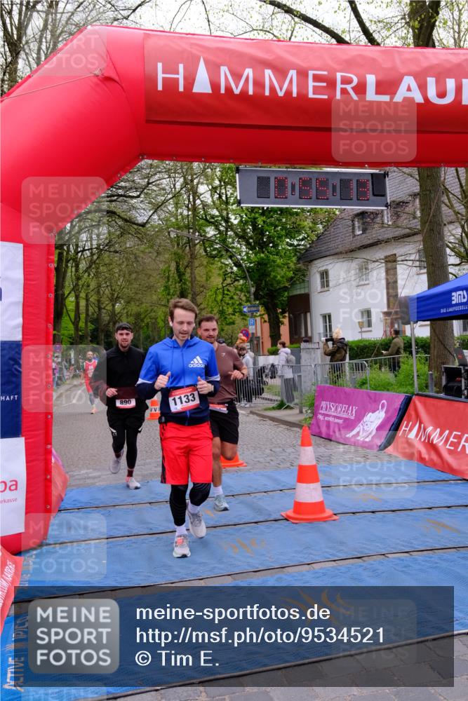 19.04.2026 - Hammer Lauf Tim E. http://msf.ph/oto/9534521 19.04.2026 10:40:21 Ziel 178, 343, 891, 1124, 1133, 1304, 1872 meine-sportfotos.de