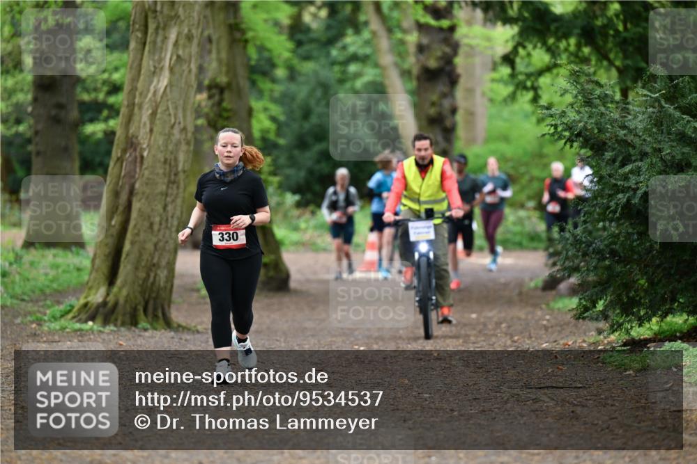 19.04.2026 - Hammer Lauf Dr. Thomas Lammeyer http://msf.ph/oto/9534537 19.04.2026 10:16:55 Laufen 330 meine-sportfotos.de