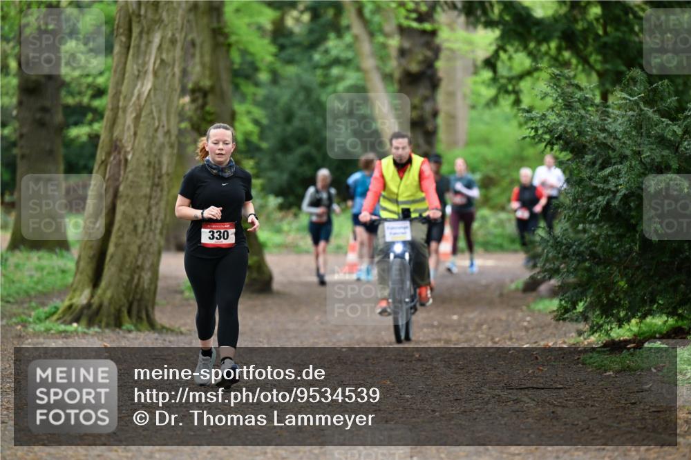 19.04.2026 - Hammer Lauf Dr. Thomas Lammeyer http://msf.ph/oto/9534539 19.04.2026 10:16:56 Laufen 330 meine-sportfotos.de