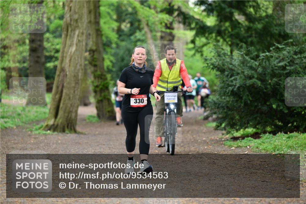 19.04.2026 - Hammer Lauf Dr. Thomas Lammeyer http://msf.ph/oto/9534563 19.04.2026 10:16:58 Laufen 330 meine-sportfotos.de