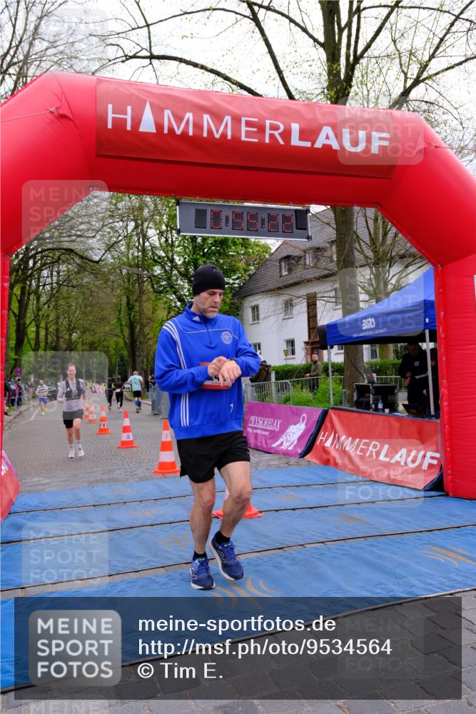 19.04.2026 - Hammer Lauf Tim E. http://msf.ph/oto/9534564 19.04.2026 10:40:30 Ziel 155, 246, 315 meine-sportfotos.de