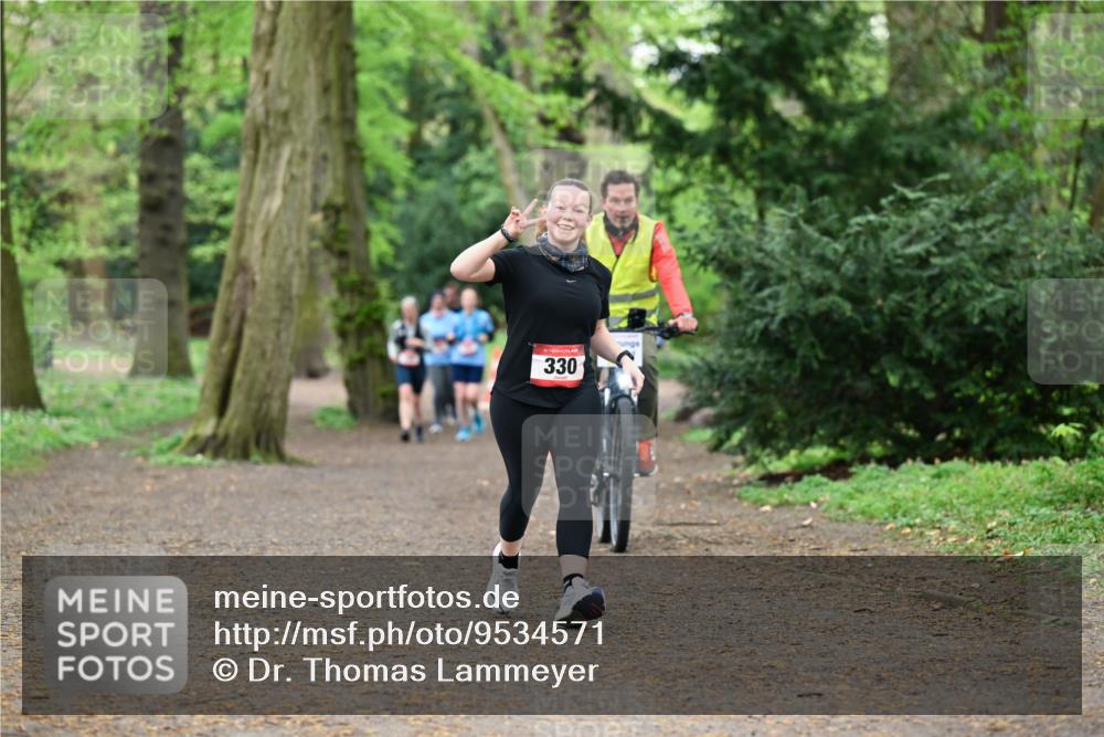 19.04.2026 - Hammer Lauf Dr. Thomas Lammeyer http://msf.ph/oto/9534571 19.04.2026 10:16:59 Laufen 330 meine-sportfotos.de