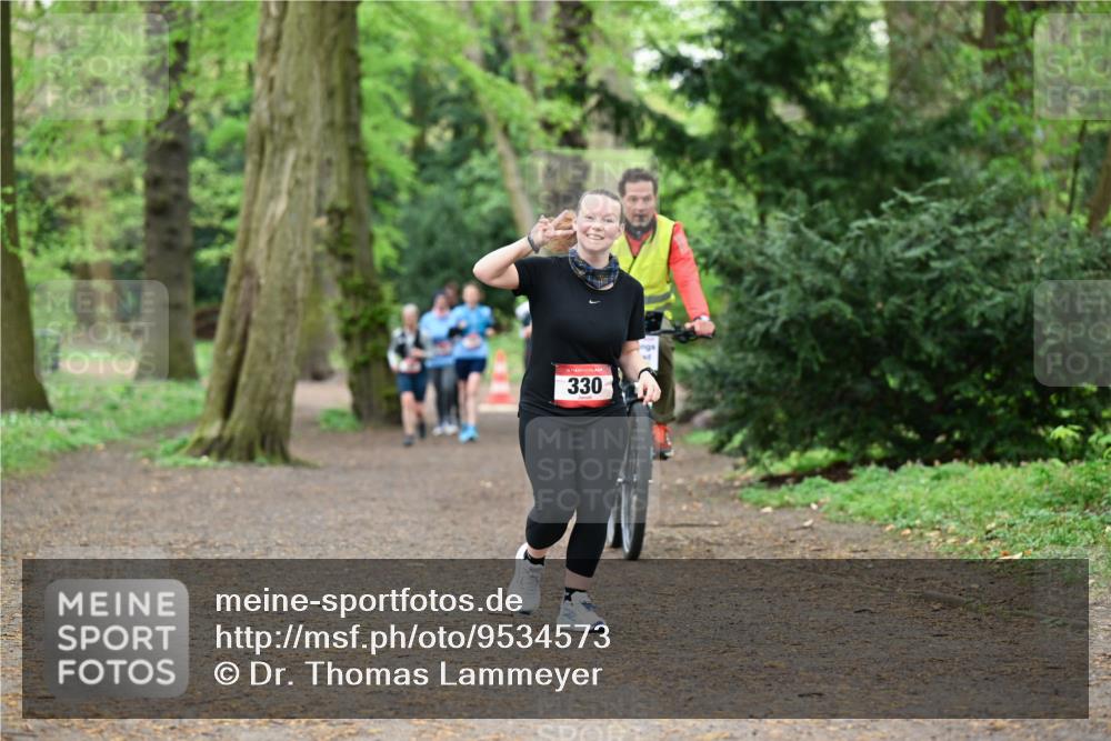 19.04.2026 - Hammer Lauf Dr. Thomas Lammeyer http://msf.ph/oto/9534573 19.04.2026 10:16:59 Laufen 330 meine-sportfotos.de