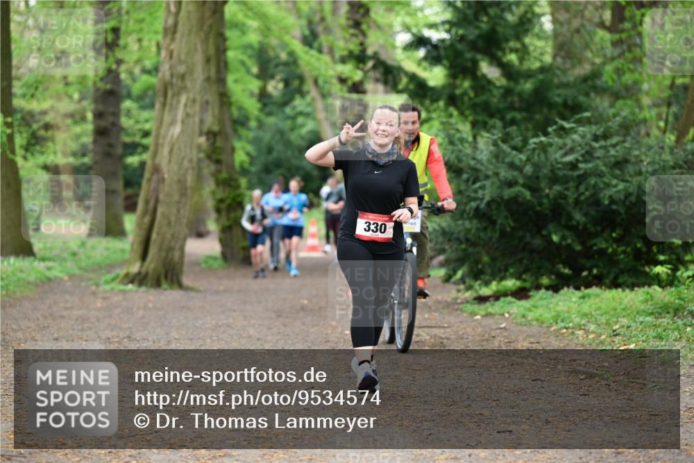 19.04.2026 - Hammer Lauf Dr. Thomas Lammeyer http://msf.ph/oto/9534574 19.04.2026 10:16:59 Laufen 330 meine-sportfotos.de