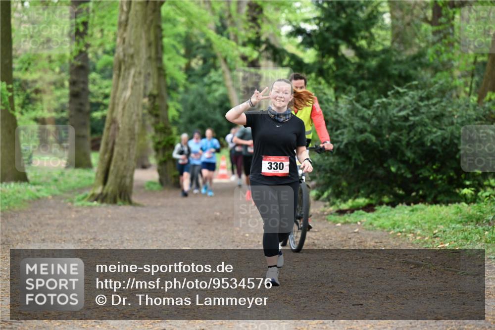 19.04.2026 - Hammer Lauf Dr. Thomas Lammeyer http://msf.ph/oto/9534576 19.04.2026 10:16:59 Laufen 330 meine-sportfotos.de