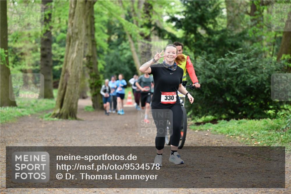 19.04.2026 - Hammer Lauf Dr. Thomas Lammeyer http://msf.ph/oto/9534578 19.04.2026 10:16:59 Laufen 330 meine-sportfotos.de