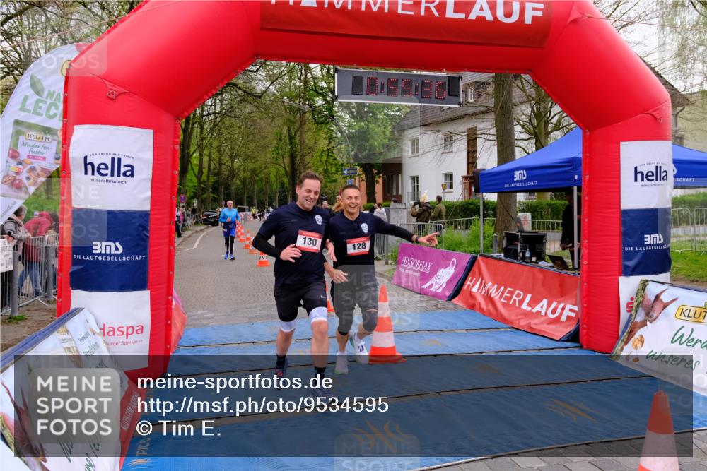 19.04.2026 - Hammer Lauf Tim E. http://msf.ph/oto/9534595 19.04.2026 10:40:44 Ziel 128, 130, 148, 759, 1602, 1798 meine-sportfotos.de