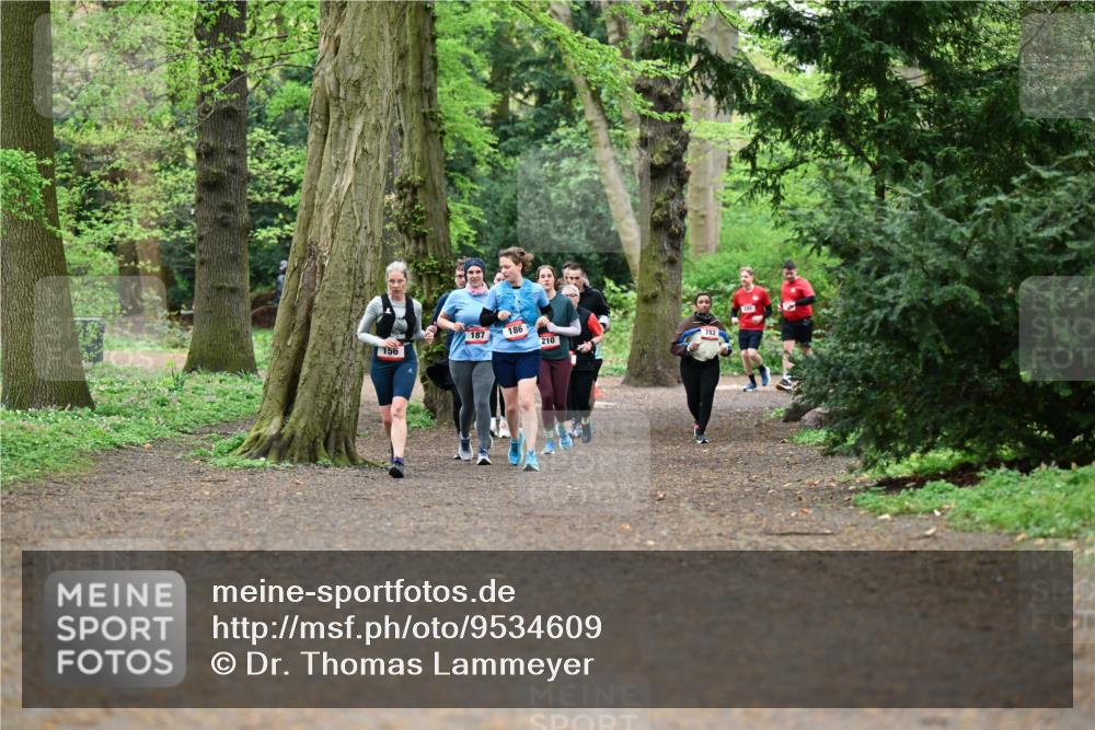 19.04.2026 - Hammer Lauf Dr. Thomas Lammeyer http://msf.ph/oto/9534609 19.04.2026 10:17:04 Laufen 187, 186, 210, 156 meine-sportfotos.de