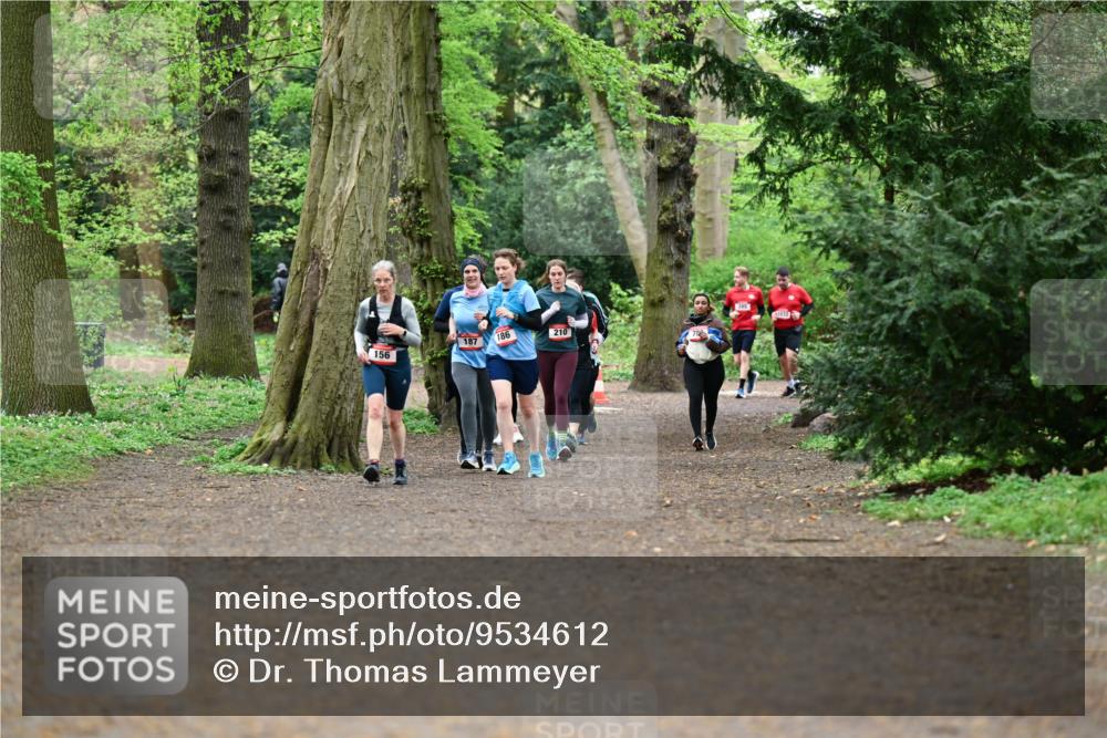 19.04.2026 - Hammer Lauf Dr. Thomas Lammeyer http://msf.ph/oto/9534612 19.04.2026 10:17:04 Laufen 186, 210, 187, 156 meine-sportfotos.de