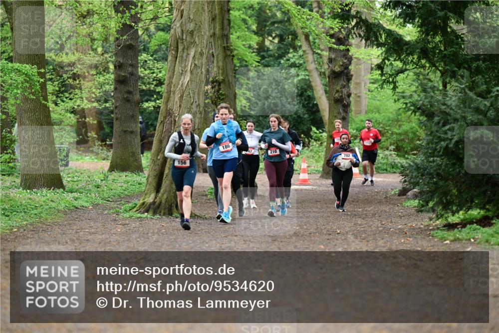 19.04.2026 - Hammer Lauf Dr. Thomas Lammeyer http://msf.ph/oto/9534620 19.04.2026 10:17:05 Laufen 156, 186, 210, 782 meine-sportfotos.de
