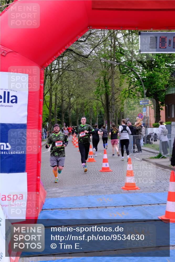 19.04.2026 - Hammer Lauf Tim E. http://msf.ph/oto/9534630 19.04.2026 10:41:01 Ziel 120, 300, 317, 320, 584, 798, 877, 888, 1267 meine-sportfotos.de