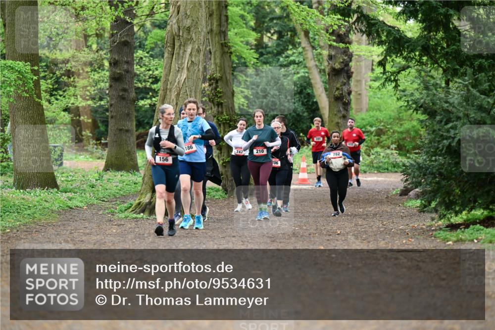 19.04.2026 - Hammer Lauf Dr. Thomas Lammeyer http://msf.ph/oto/9534631 19.04.2026 10:17:06 Laufen 186, 747, 156, 210, 206, 782 meine-sportfotos.de