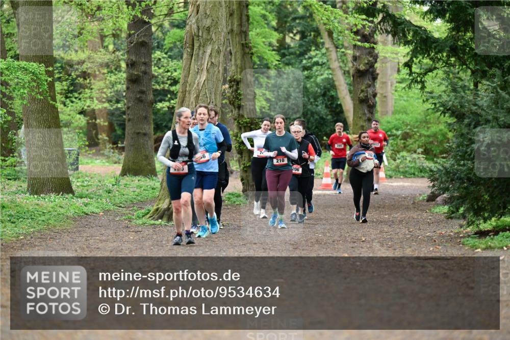 19.04.2026 - Hammer Lauf Dr. Thomas Lammeyer http://msf.ph/oto/9534634 19.04.2026 10:17:06 Laufen 210, 206, 782 meine-sportfotos.de