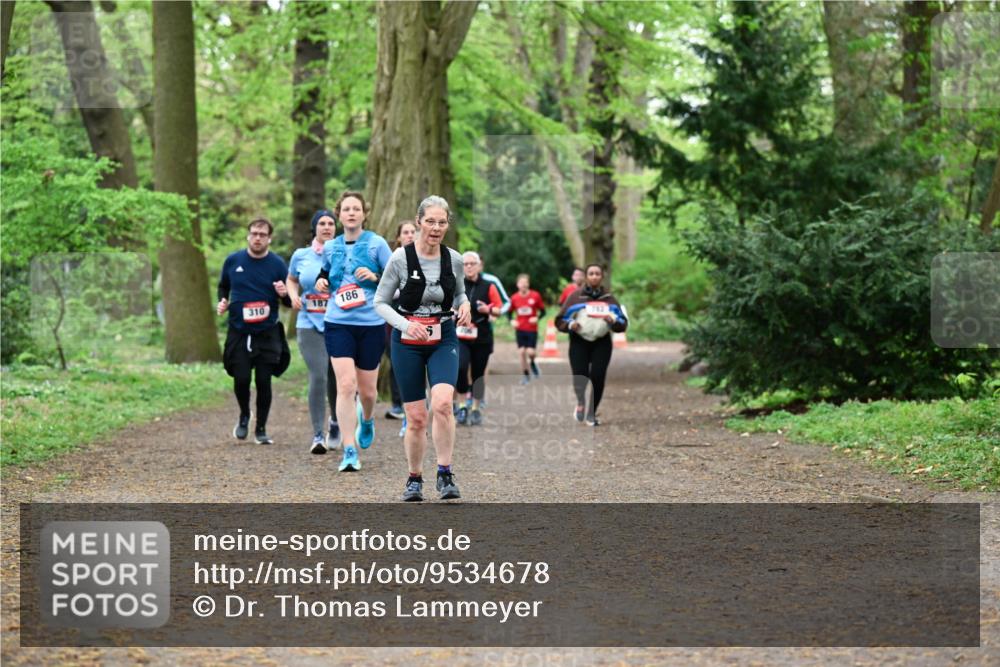 19.04.2026 - Hammer Lauf Dr. Thomas Lammeyer http://msf.ph/oto/9534678 19.04.2026 10:17:11 Laufen 310, 187, 186 meine-sportfotos.de