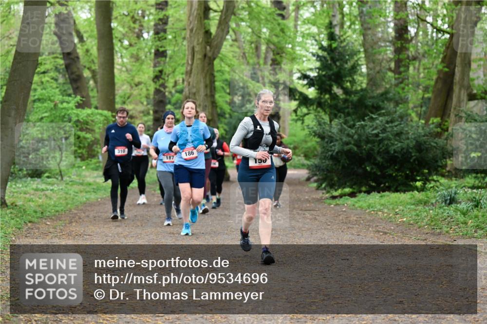 19.04.2026 - Hammer Lauf Dr. Thomas Lammeyer http://msf.ph/oto/9534696 19.04.2026 10:17:12 Laufen 310, 187, 186 meine-sportfotos.de