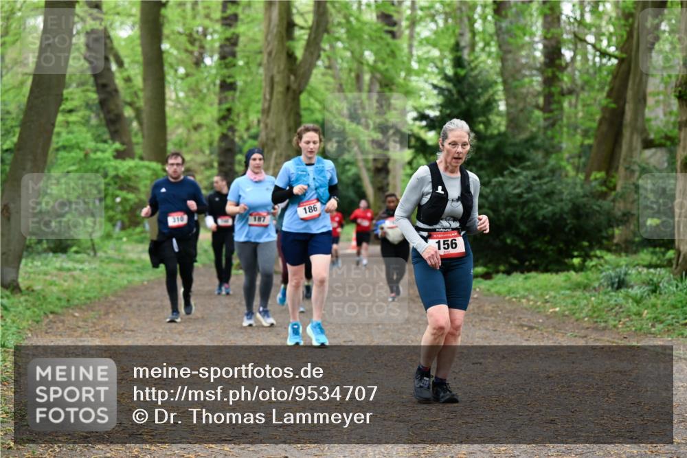 19.04.2026 - Hammer Lauf Dr. Thomas Lammeyer http://msf.ph/oto/9534707 19.04.2026 10:17:13 Laufen 310, 186, 156 meine-sportfotos.de