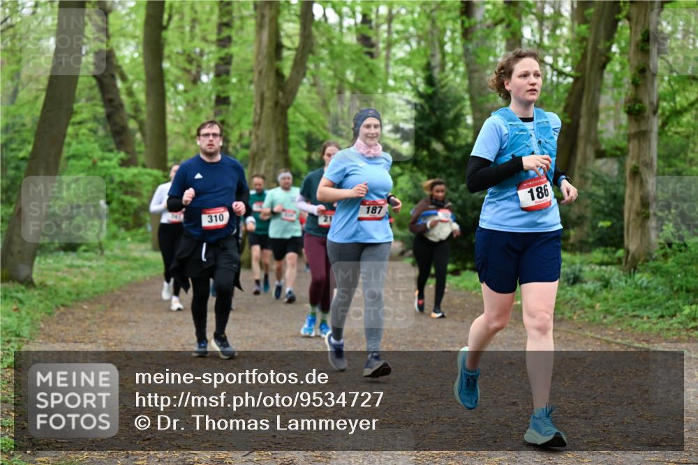 19.04.2026 - Hammer Lauf Dr. Thomas Lammeyer http://msf.ph/oto/9534727 19.04.2026 10:17:16 Laufen 310, 187, 186 meine-sportfotos.de