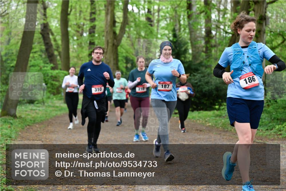19.04.2026 - Hammer Lauf Dr. Thomas Lammeyer http://msf.ph/oto/9534733 19.04.2026 10:17:16 Laufen 310, 210, 187, 186 meine-sportfotos.de