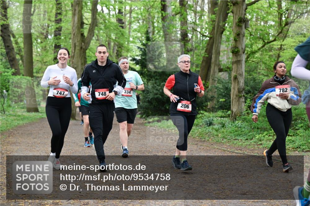19.04.2026 - Hammer Lauf Dr. Thomas Lammeyer http://msf.ph/oto/9534758 19.04.2026 10:17:19 Laufen 747, 748, 334, 206, 782 meine-sportfotos.de