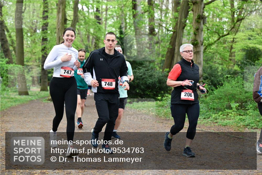 19.04.2026 - Hammer Lauf Dr. Thomas Lammeyer http://msf.ph/oto/9534763 19.04.2026 10:17:20 Laufen 747, 176, 748, 206 meine-sportfotos.de