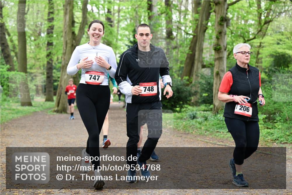 19.04.2026 - Hammer Lauf Dr. Thomas Lammeyer http://msf.ph/oto/9534768 19.04.2026 10:17:20 Laufen 747, 748, 206 meine-sportfotos.de