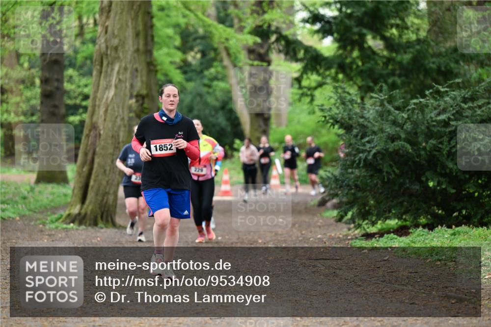19.04.2026 - Hammer Lauf Dr. Thomas Lammeyer http://msf.ph/oto/9534908 19.04.2026 10:17:35 Laufen 1852, 229 meine-sportfotos.de