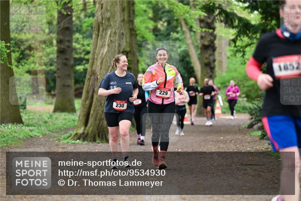 19.04.2026 - Hammer Lauf Dr. Thomas Lammeyer http://msf.ph/oto/9534930 19.04.2026 10:17:39 Laufen 230, 229, 1852 meine-sportfotos.de