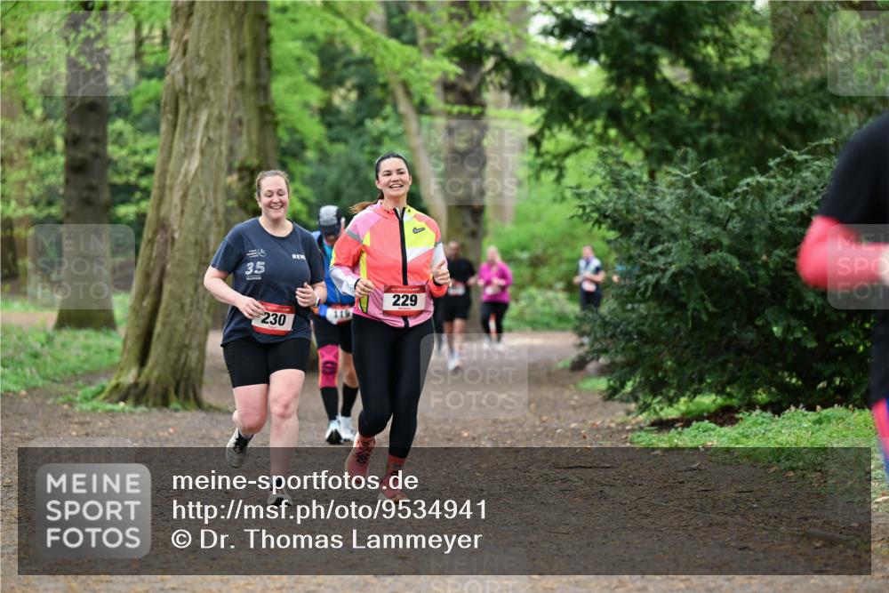 19.04.2026 - Hammer Lauf Dr. Thomas Lammeyer http://msf.ph/oto/9534941 19.04.2026 10:17:40 Laufen 230, 119, 229 meine-sportfotos.de