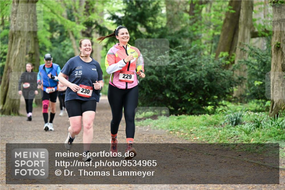 19.04.2026 - Hammer Lauf Dr. Thomas Lammeyer http://msf.ph/oto/9534965 19.04.2026 10:17:42 Laufen 229, 230 meine-sportfotos.de