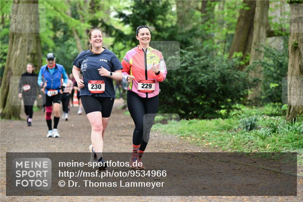 19.04.2026 - Hammer Lauf Dr. Thomas Lammeyer http://msf.ph/oto/9534966 19.04.2026 10:17:42 Laufen 230, 229 meine-sportfotos.de