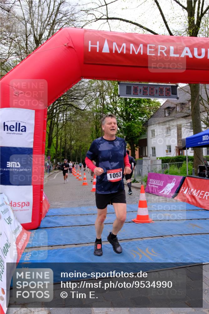 19.04.2026 - Hammer Lauf Tim E. http://msf.ph/oto/9534990 19.04.2026 10:43:14 Ziel 581, 651, 1053, 1071, 1140, 1713, 1774 meine-sportfotos.de
