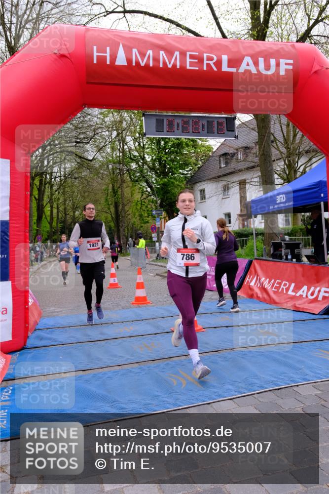 19.04.2026 - Hammer Lauf Tim E. http://msf.ph/oto/9535007 19.04.2026 10:43:21 Ziel 544, 651, 786, 1356, 1774, 1921 meine-sportfotos.de