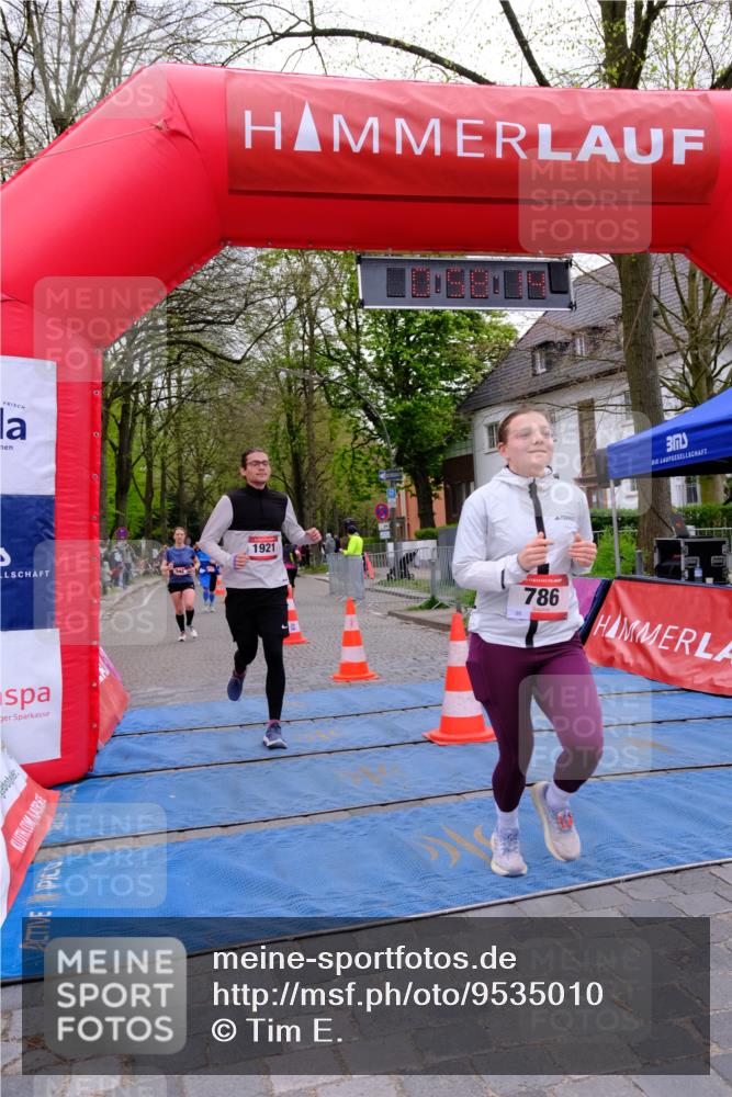19.04.2026 - Hammer Lauf Tim E. http://msf.ph/oto/9535010 19.04.2026 10:43:21 Ziel 544, 651, 786, 1356, 1774, 1921 meine-sportfotos.de