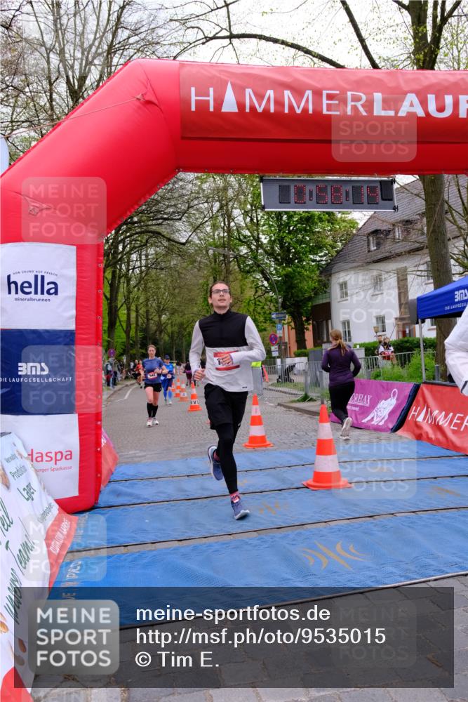 19.04.2026 - Hammer Lauf Tim E. http://msf.ph/oto/9535015 19.04.2026 10:43:22 Ziel 544, 651, 786, 955, 1356, 1921 meine-sportfotos.de
