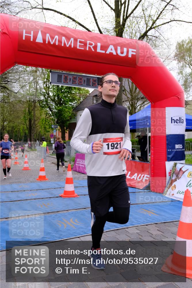 19.04.2026 - Hammer Lauf Tim E. http://msf.ph/oto/9535027 19.04.2026 10:43:23 Ziel 544, 651, 786, 955, 1356, 1921 meine-sportfotos.de