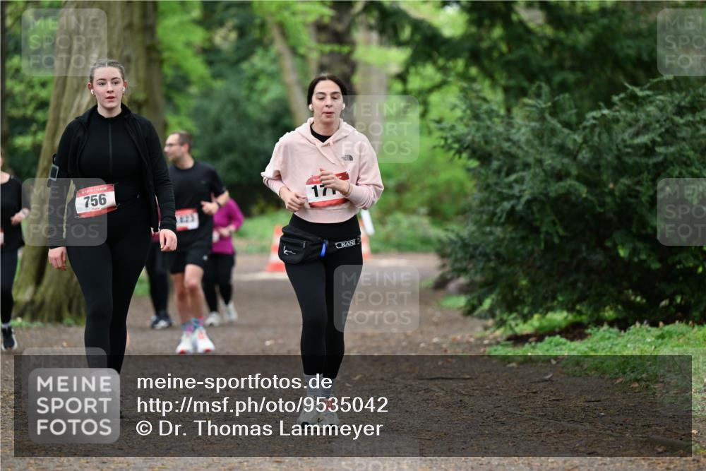 19.04.2026 - Hammer Lauf Dr. Thomas Lammeyer http://msf.ph/oto/9535042 19.04.2026 10:17:50 Laufen 756, 825 meine-sportfotos.de