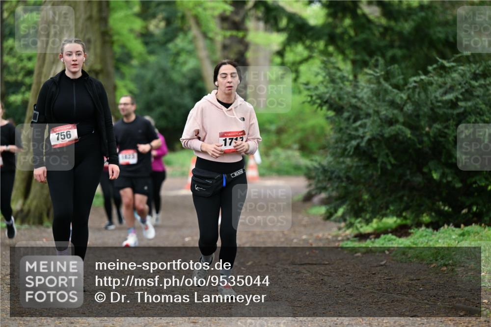 19.04.2026 - Hammer Lauf Dr. Thomas Lammeyer http://msf.ph/oto/9535044 19.04.2026 10:17:50 Laufen 756, 1425 meine-sportfotos.de