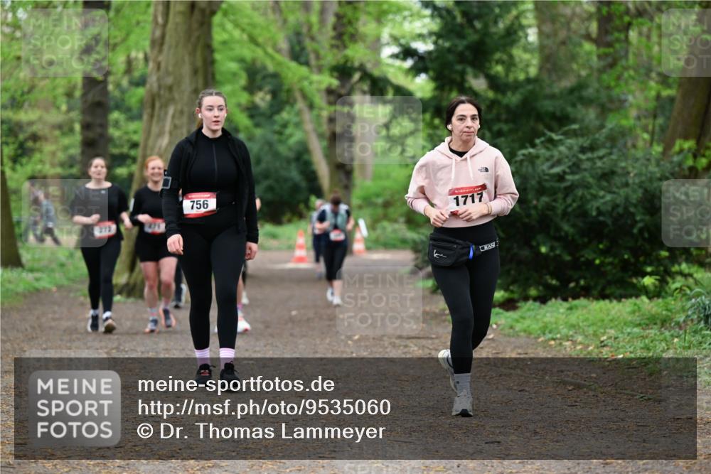 19.04.2026 - Hammer Lauf Dr. Thomas Lammeyer http://msf.ph/oto/9535060 19.04.2026 10:17:51 Laufen 272, 756, 1717 meine-sportfotos.de