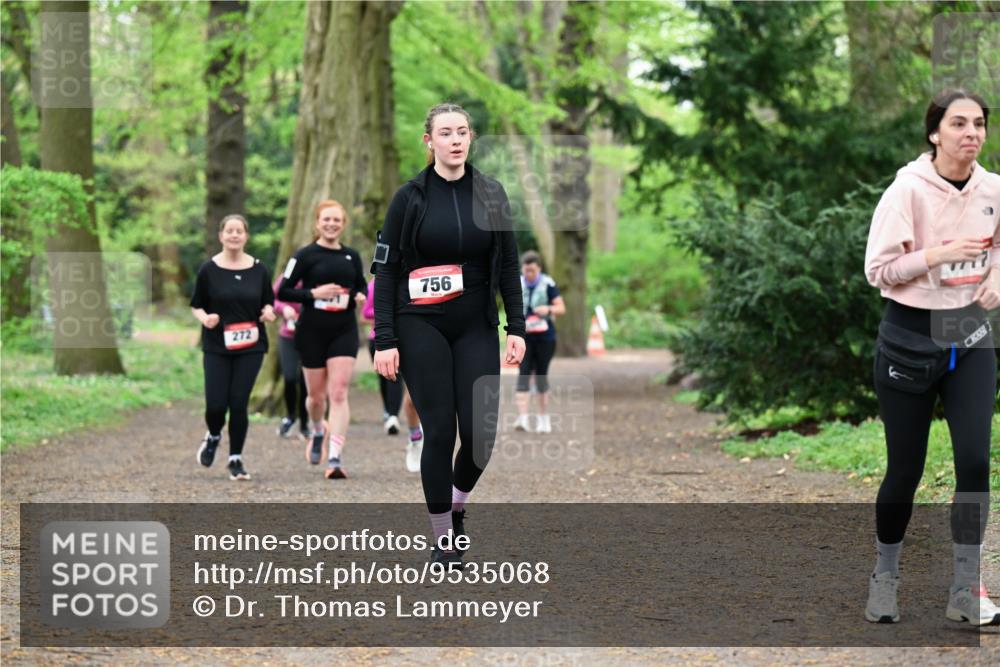 19.04.2026 - Hammer Lauf Dr. Thomas Lammeyer http://msf.ph/oto/9535068 19.04.2026 10:17:52 Laufen 272, 756 meine-sportfotos.de