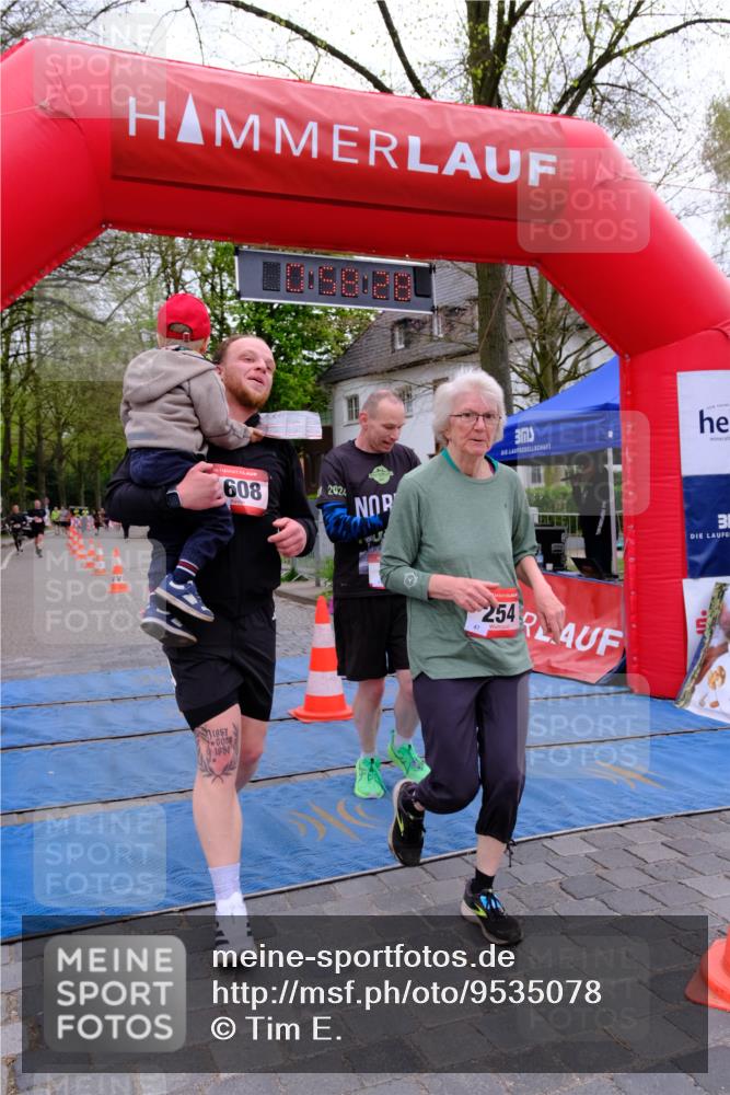 19.04.2026 - Hammer Lauf Tim E. http://msf.ph/oto/9535078 19.04.2026 10:43:35 Ziel 254, 279, 332, 352, 940, 948, 1145, 1608 meine-sportfotos.de