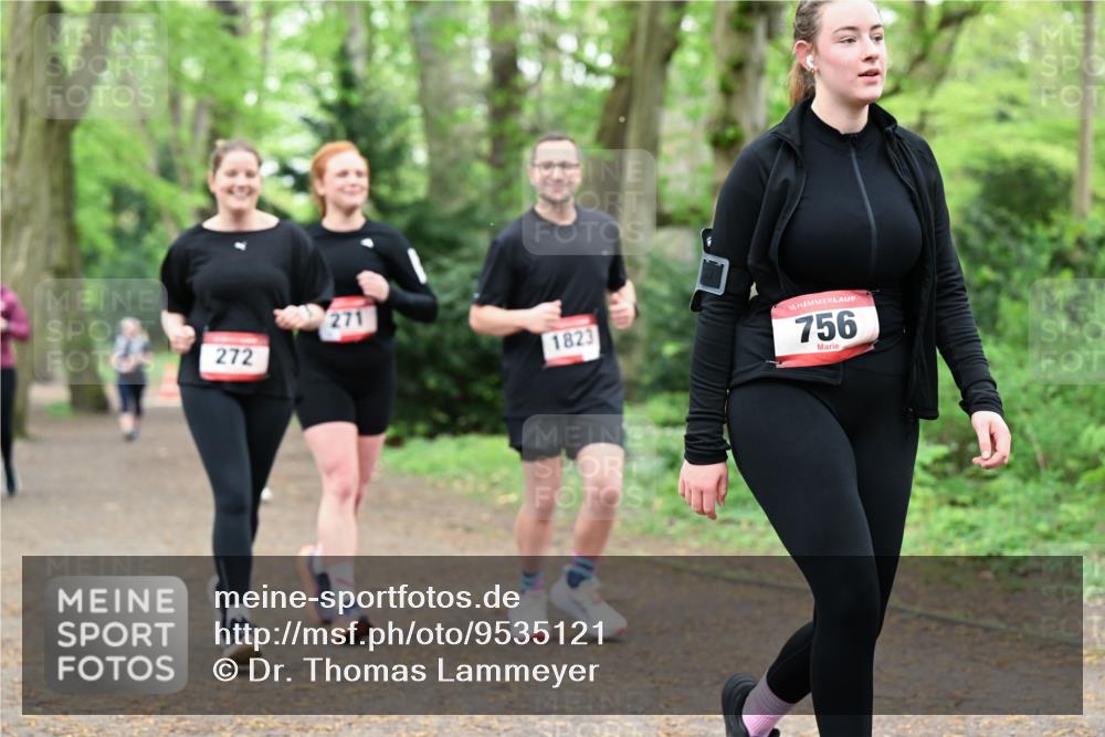 19.04.2026 - Hammer Lauf Dr. Thomas Lammeyer http://msf.ph/oto/9535121 19.04.2026 10:17:58 Laufen 272, 271, 1823, 756 meine-sportfotos.de
