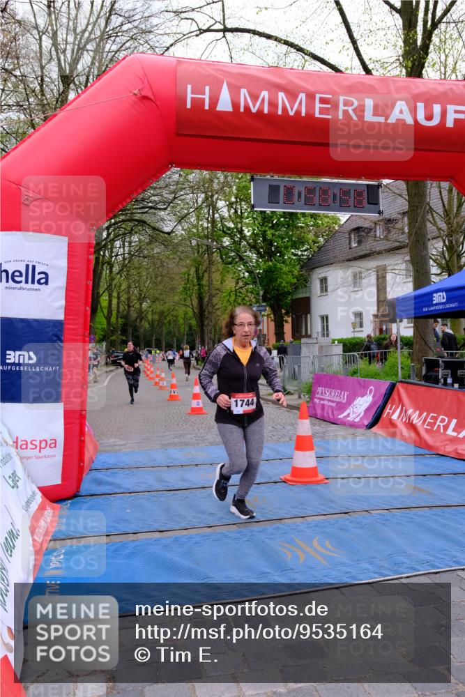 19.04.2026 - Hammer Lauf Tim E. http://msf.ph/oto/9535164 19.04.2026 10:44:06 Ziel 251, 366, 491, 563, 1744 meine-sportfotos.de