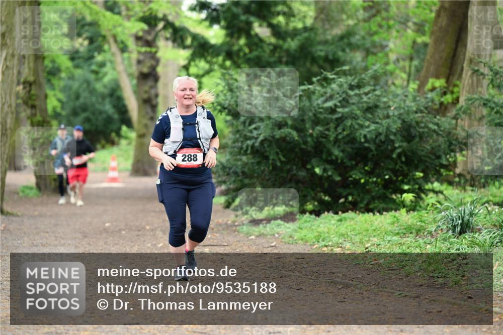 19.04.2026 - Hammer Lauf Dr. Thomas Lammeyer http://msf.ph/oto/9535188 19.04.2026 10:18:07 Laufen 288 meine-sportfotos.de