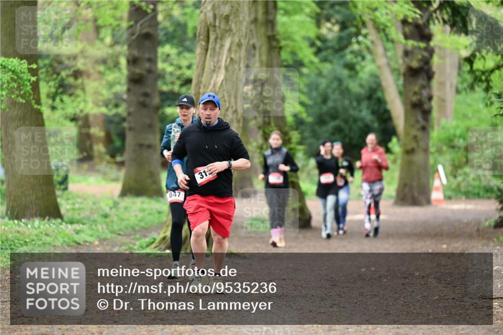 19.04.2026 - Hammer Lauf Dr. Thomas Lammeyer http://msf.ph/oto/9535236 19.04.2026 10:18:16 Laufen 847 meine-sportfotos.de