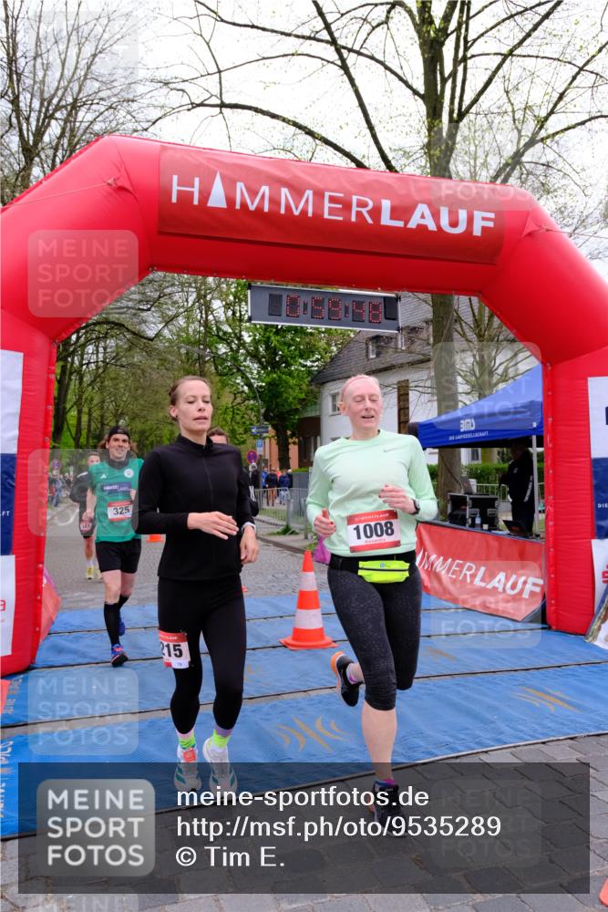 19.04.2026 - Hammer Lauf Tim E. http://msf.ph/oto/9535289 19.04.2026 10:44:56 Ziel 227, 241, 324, 325, 1008, 1215, 1684 meine-sportfotos.de