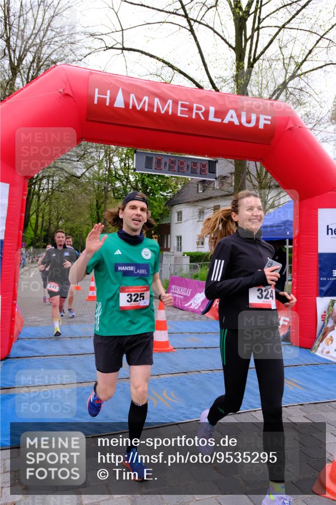 19.04.2026 - Hammer Lauf Tim E. http://msf.ph/oto/9535295 19.04.2026 10:44:57 Ziel 227, 241, 324, 325, 1008, 1215, 1684 meine-sportfotos.de