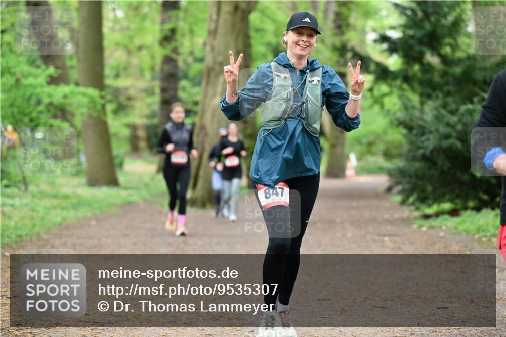 19.04.2026 - Hammer Lauf Dr. Thomas Lammeyer http://msf.ph/oto/9535307 19.04.2026 10:18:23 Laufen 847 meine-sportfotos.de