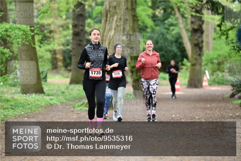 19.04.2026 - Hammer Lauf Dr. Thomas Lammeyer http://msf.ph/oto/9535316 19.04.2026 10:18:25 Laufen 1735, 526 meine-sportfotos.de